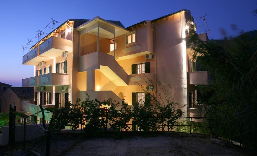 Alexis Apartments Бенитсес Номер фото
