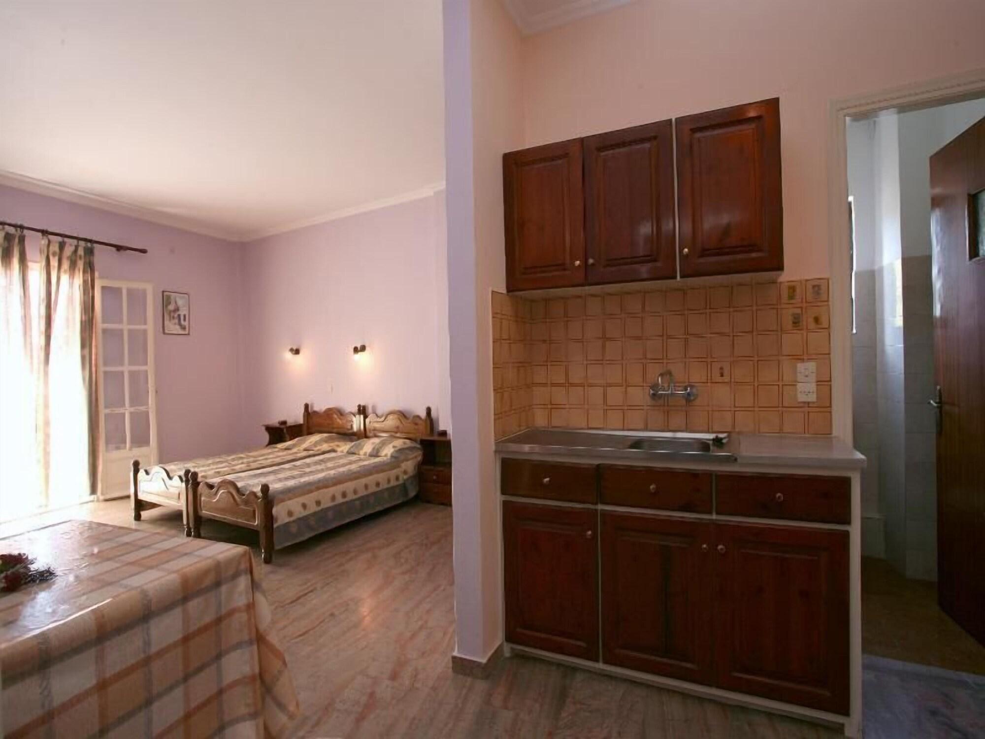 Alexis Apartments Бенитсес Экстерьер фото